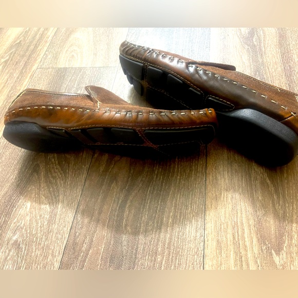 Men’s Robert Wayne Slip On - Picture 5 of 6